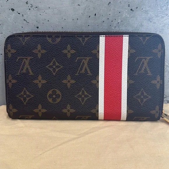 Louis Vuitton classic monogram china run zippy zip around wallet organizer - Picture 4 of 15